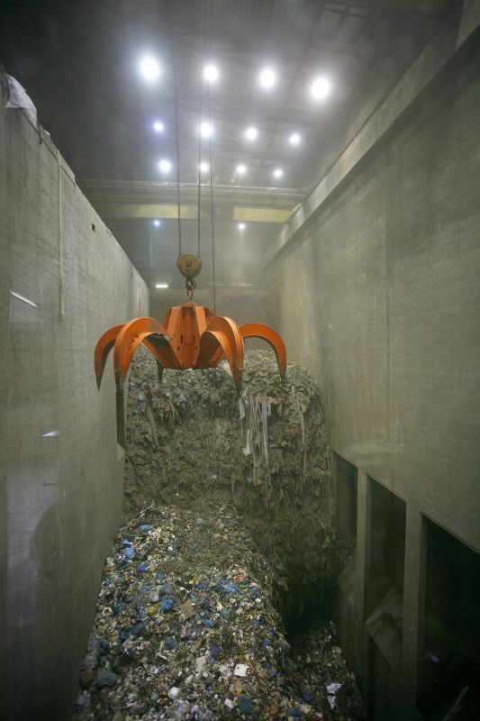 LiDAR sensor's point of view into the waste bunker, used for waste bunker monitoring and waste stream management.
