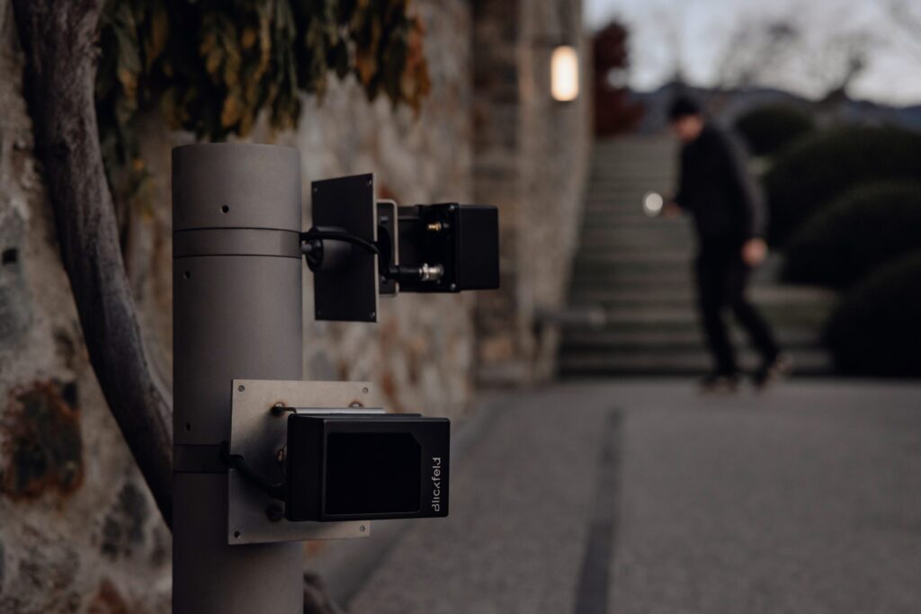 Perimetersicherung für Luxusimmobilien muss sich nahtlos in die Arichtektur einfügen