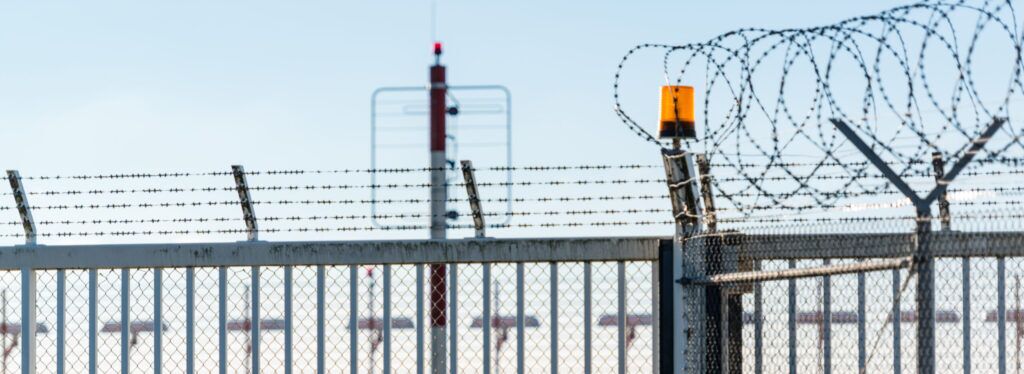 Fence Security at Airports with 3D LiDAR